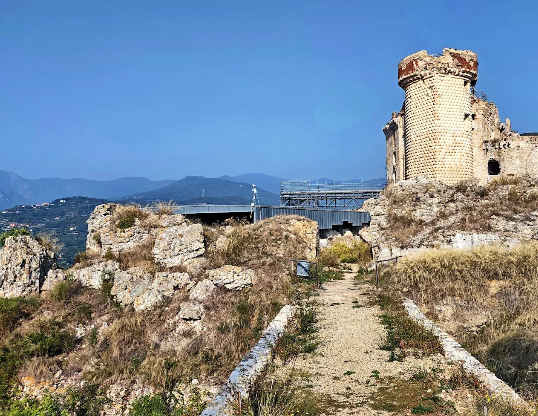 Castel Gavone, Italy